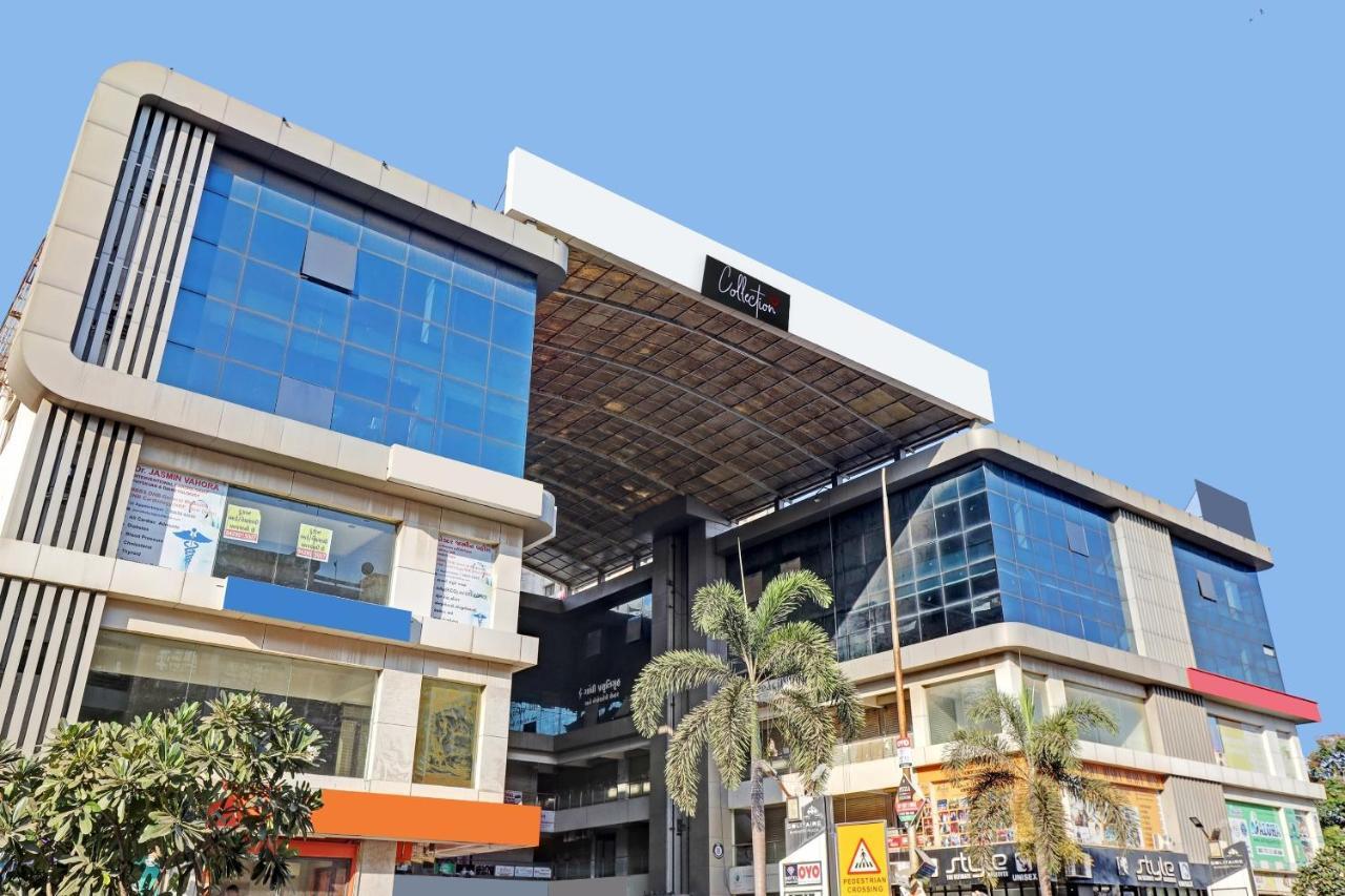 Hotel Solitaire, Best Luxurious Hotel Ac Rooms In סוראט מראה חיצוני תמונה